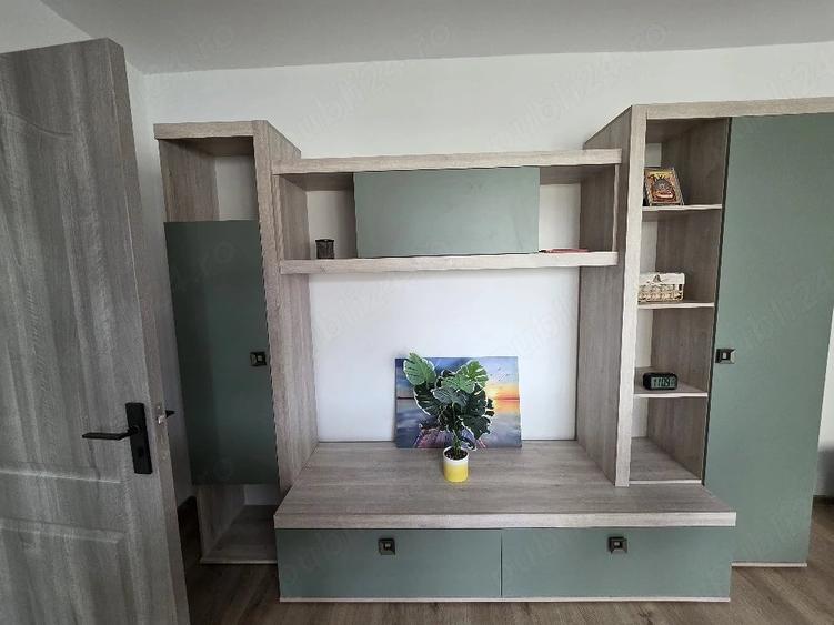 Apartament cu 2 camere decomandat în Berceni