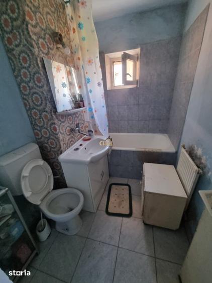 Apartament cu 4 camere decomandat, mobilat în Dâmbul Rotund