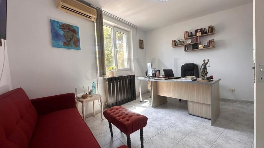 Spațiu comercial, de 742 mp, în Cazino