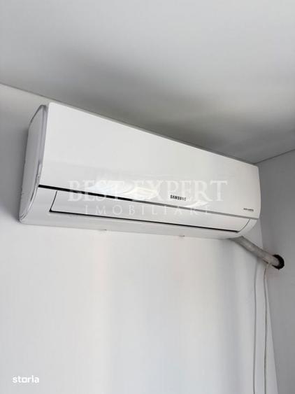 Apartament cu 2 camere decomandat în Titan