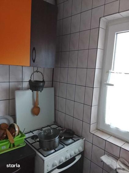 Garsonieră în Girocului
