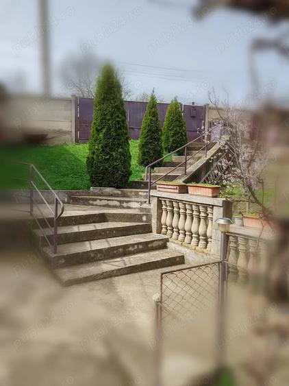 Casă cu 4 camere cu Teren 580 Mp în Central