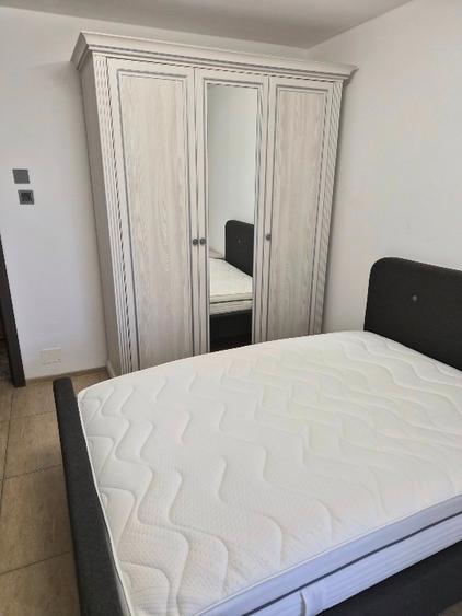 Apartament cu 2 camere semidecomandat, mobilat în Titan