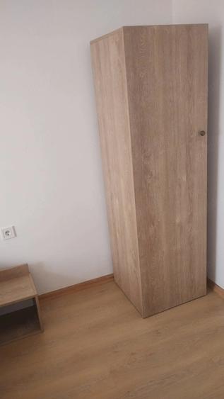 Apartament cu 3 camere decomandat în Florești