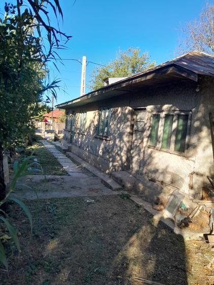 Casă cu 4 camere în Botoroaga