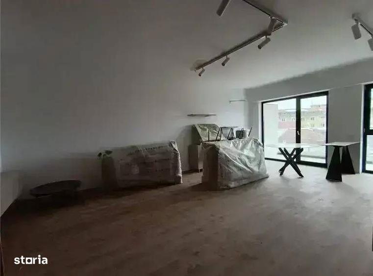 Apartament cu 2 camere decomandat în 13 Septembrie