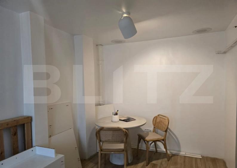 Apartament cu 2 camere semidecomandat în Calea Severinului