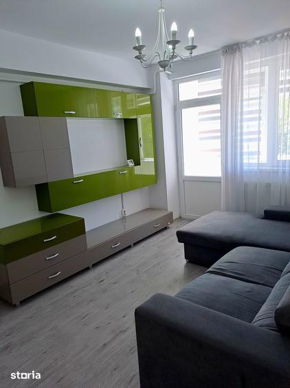 Apartament cu 2 camere decomandat în Craiovița Nouă