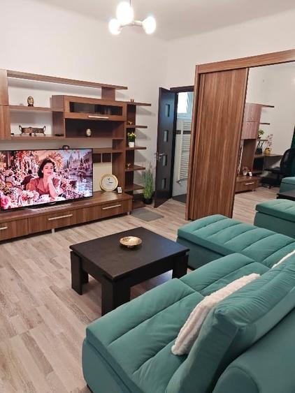 Apartament cu 2 camere decomandat în Domenii