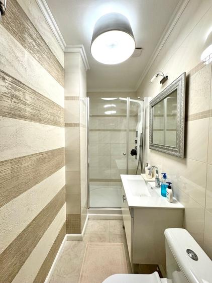 Apartament cu 3 camere decomandat, mobilat în Primăverii