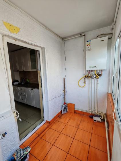 Apartament cu 2 camere decomandat în Poarta 6