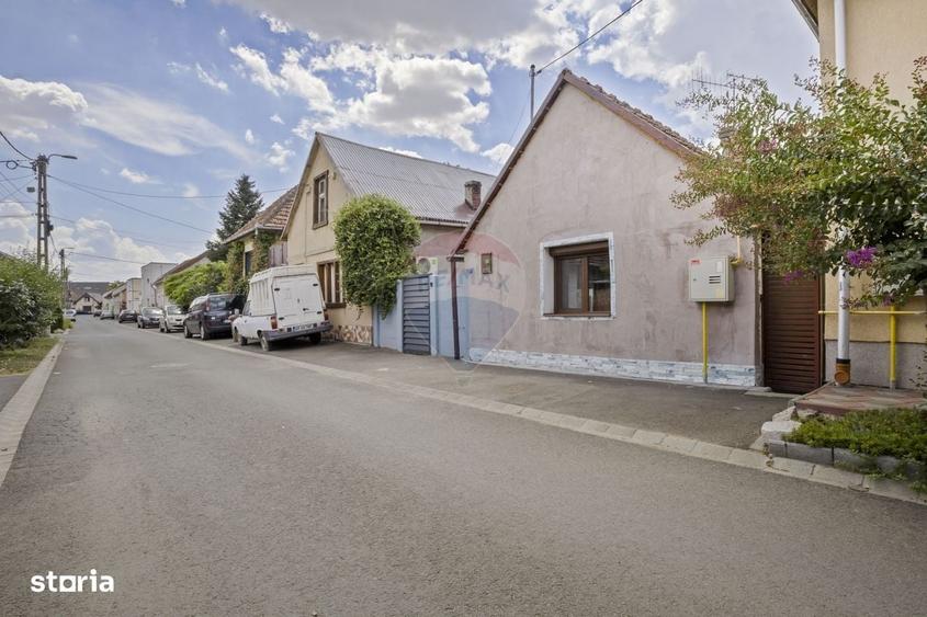 Casă cu 3 camere în Aradul Nou