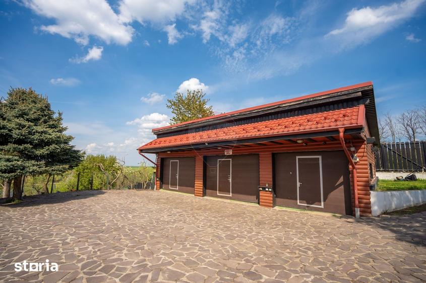 Casă cu 4 camere cu Teren 3000 Mp în Central