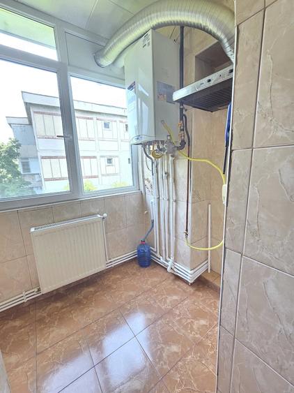 Apartament cu 2 camere decomandat în Micro 17