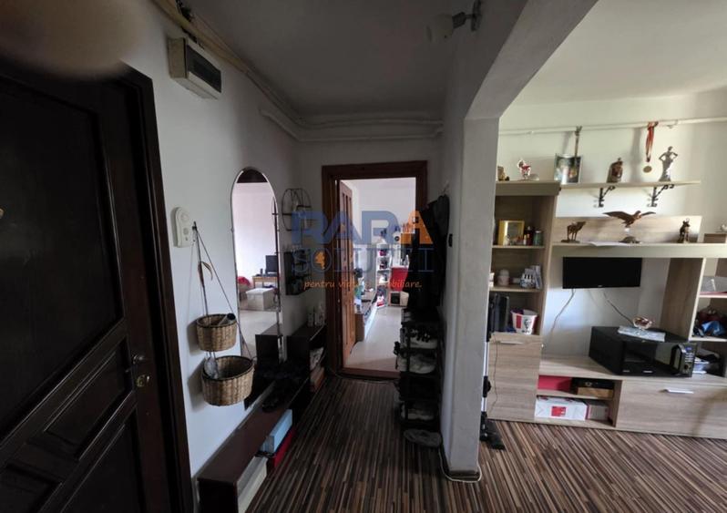Apartament cu 2 camere decomandat, mobilat în Central — fotografia 1