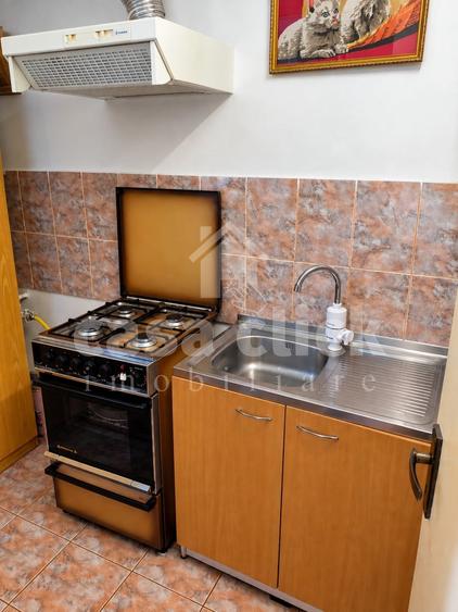 Garsonieră decomandată în Mazepa 1