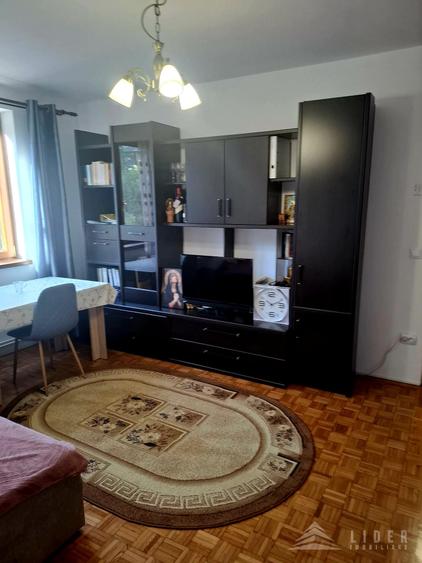Apartament cu 2 camere semidecomandat, mobilat în Gheorgheni