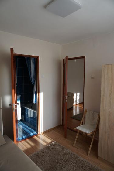 Apartament cu 2 camere semidecomandat în Exterior Vest