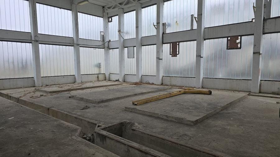 Spațiu industrial, de 3,478 mp, în Central