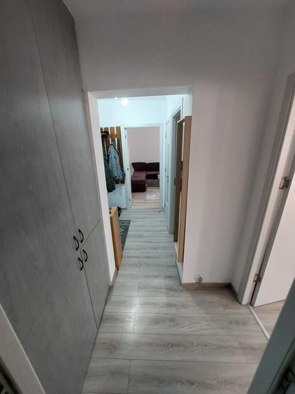 Apartament cu 2 camere decomandat în Sud