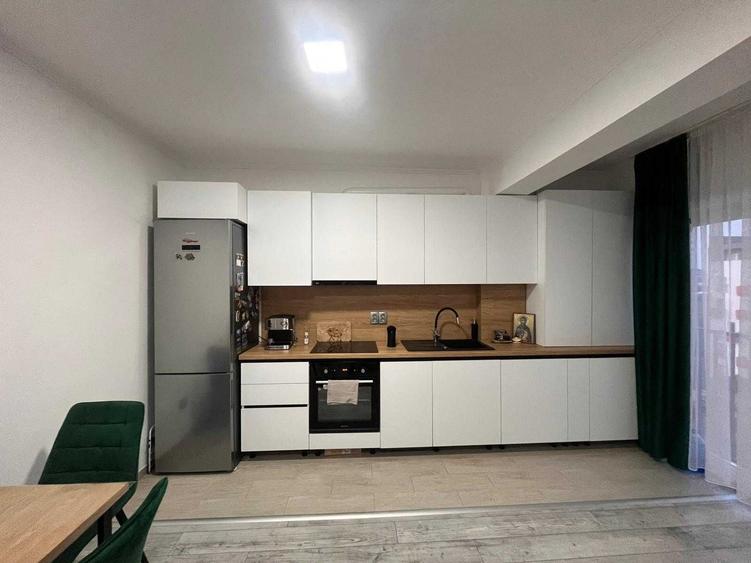 Apartament cu 2 camere decomandat în Florești