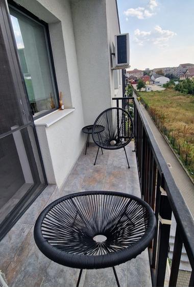 Apartament cu 2 camere decomandat în Lipovei