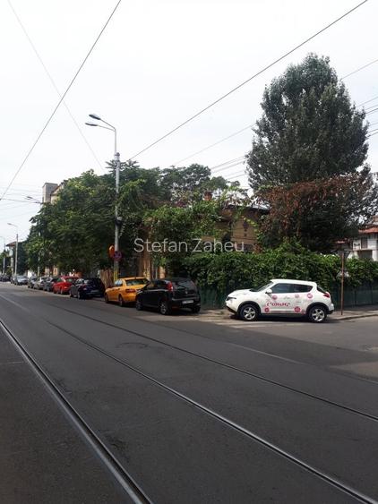 Oportunitate de Investiție în Zona Centrală!