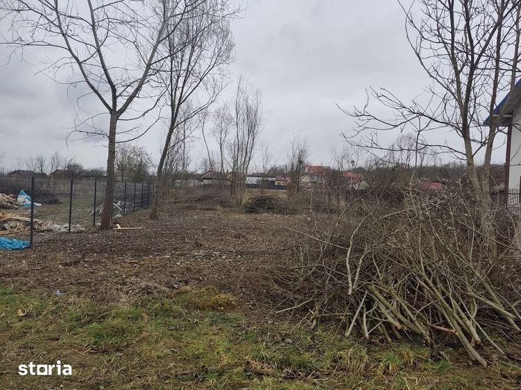 Teren de 470 mp, în Bascov