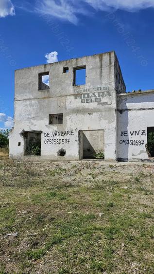 Spațiu comercial, în Corabia
