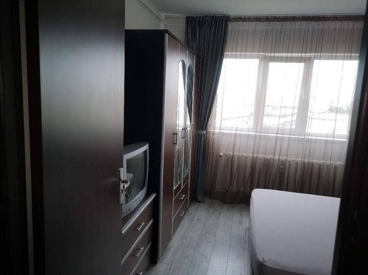 Apartament cu 2 camere decomandat în Iancului