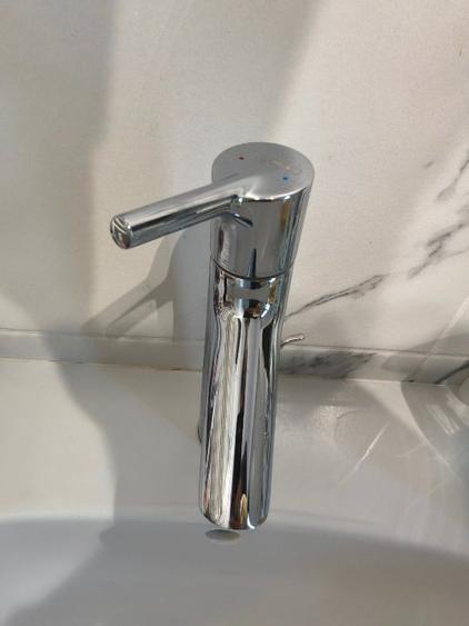 Apartament cu 2 camere semidecomandat, mobilat în Far