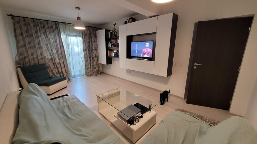 Apartament cu 2 camere decomandat în Valea Lupului