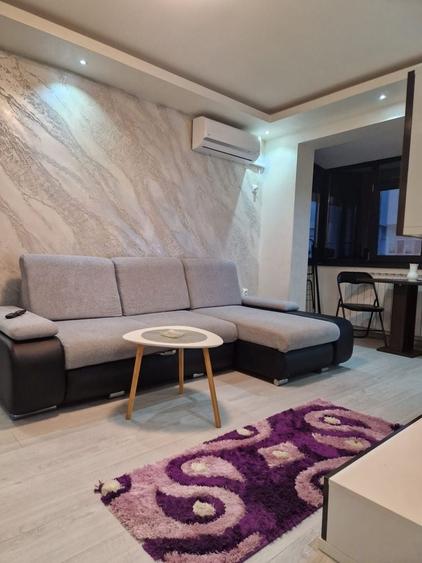 Apartament cu 2 camere semidecomandat în Radu Negru