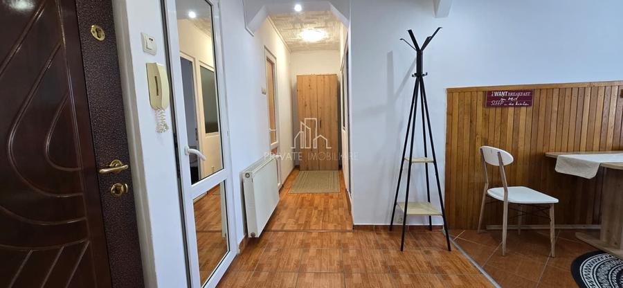Apartament cu 2 camere decomandat în Est