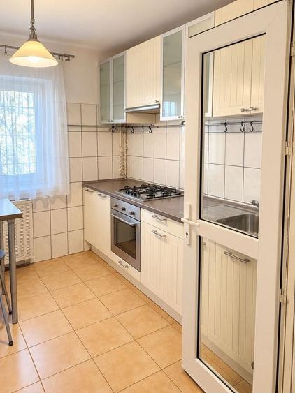 Apartament cu 2 camere decomandat în Aviației