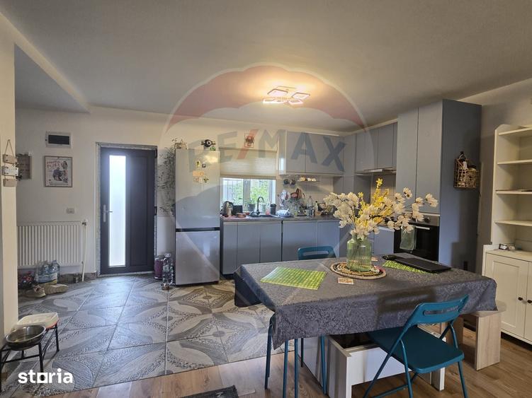 De vanzare Casa / Duplex - 13
