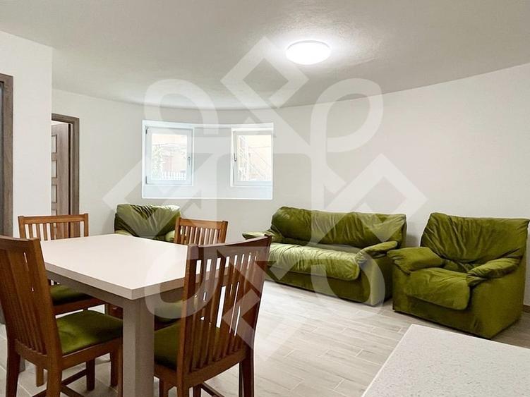 Apartament cu 3 camere semidecomandat, mobilat în Ultracentral