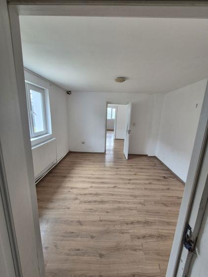 Casă cu 3 camere în Poșta