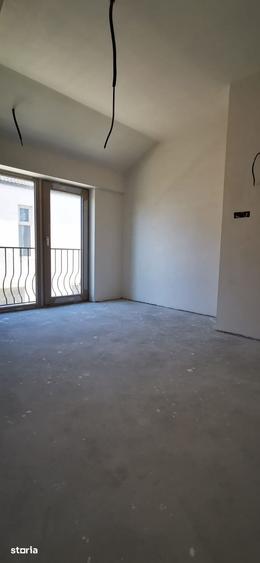 Casă cu 4 camere cu Teren 246 Mp în Tomis Nord