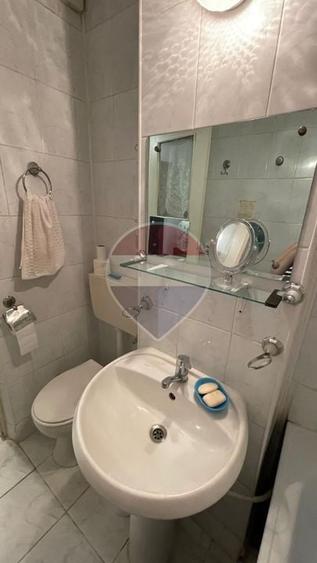 Garsonieră decomandată în Obcini