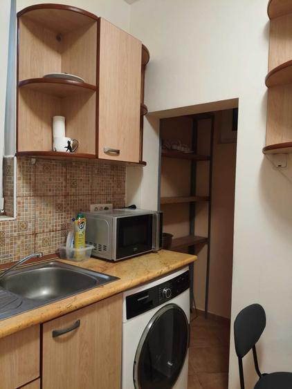 Apartament cu 2 camere decomandat în 1 Decembrie 1918