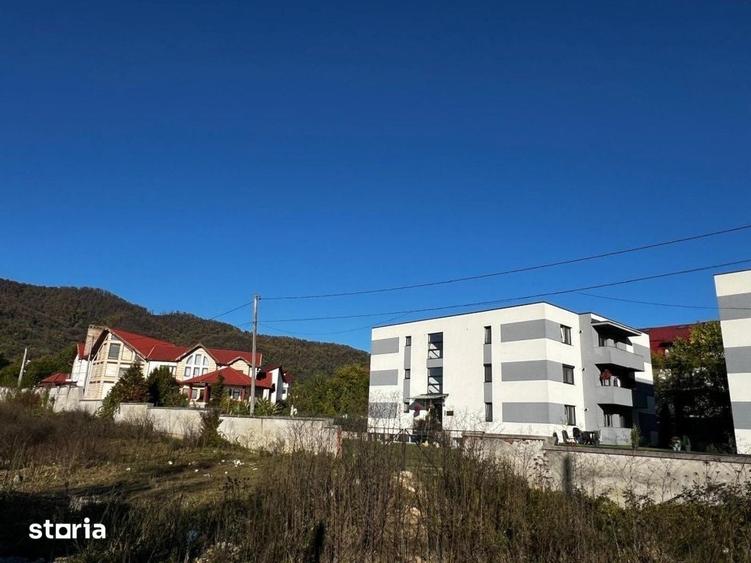 Apartament cu 3 camere în Valea Borcutului