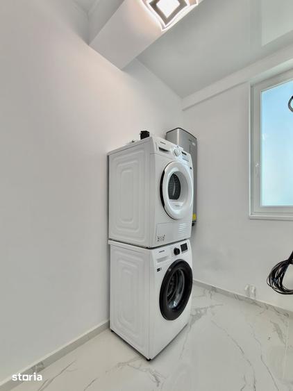 Casă cu 5 camere cu Teren 250 Mp în Central