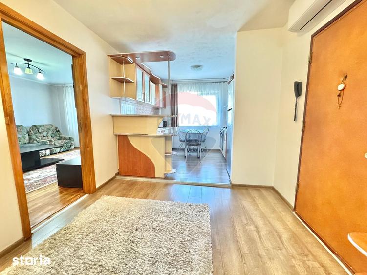 Apartament cu 3 camere decomandat în Rogerius