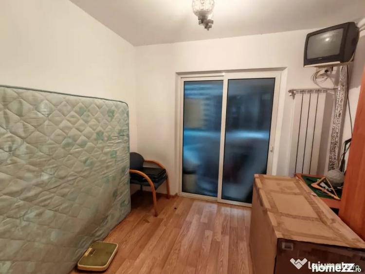 Apartament cu 3 camere decomandat în Inel I