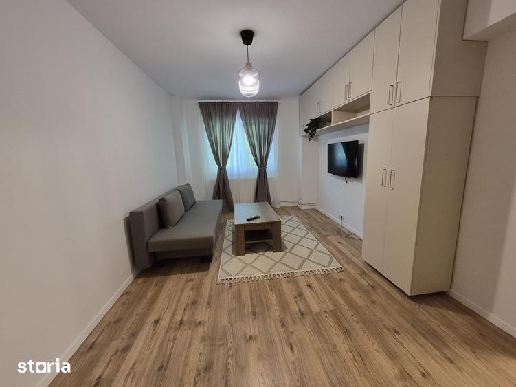 Garsonieră decomandată în Valea Cetății