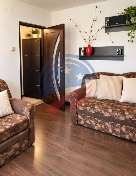 Apartament cu 2 camere semidecomandat, mobilat în Brazda lui Novac