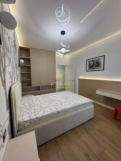 Apartament cu 4 camere decomandat, mobilat în Pipera