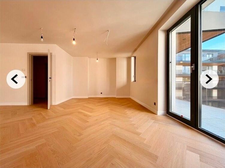 Apartament cu 4 camere decomandat în Iancu Nicolae