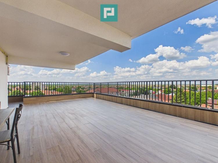 Apartament cu 5 camere semidecomandat în Central